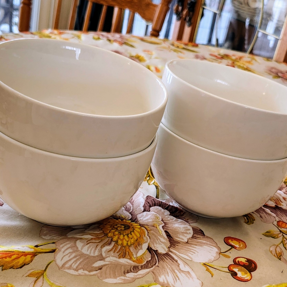 Dowan White Soup Bowls - Set of 4 - 30oz